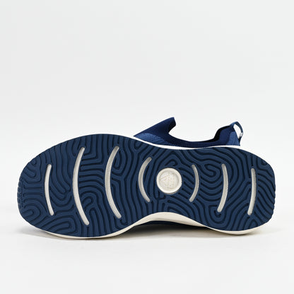 PEAK FOOTWEAR