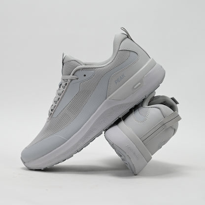 PEAK FOOTWEAR
