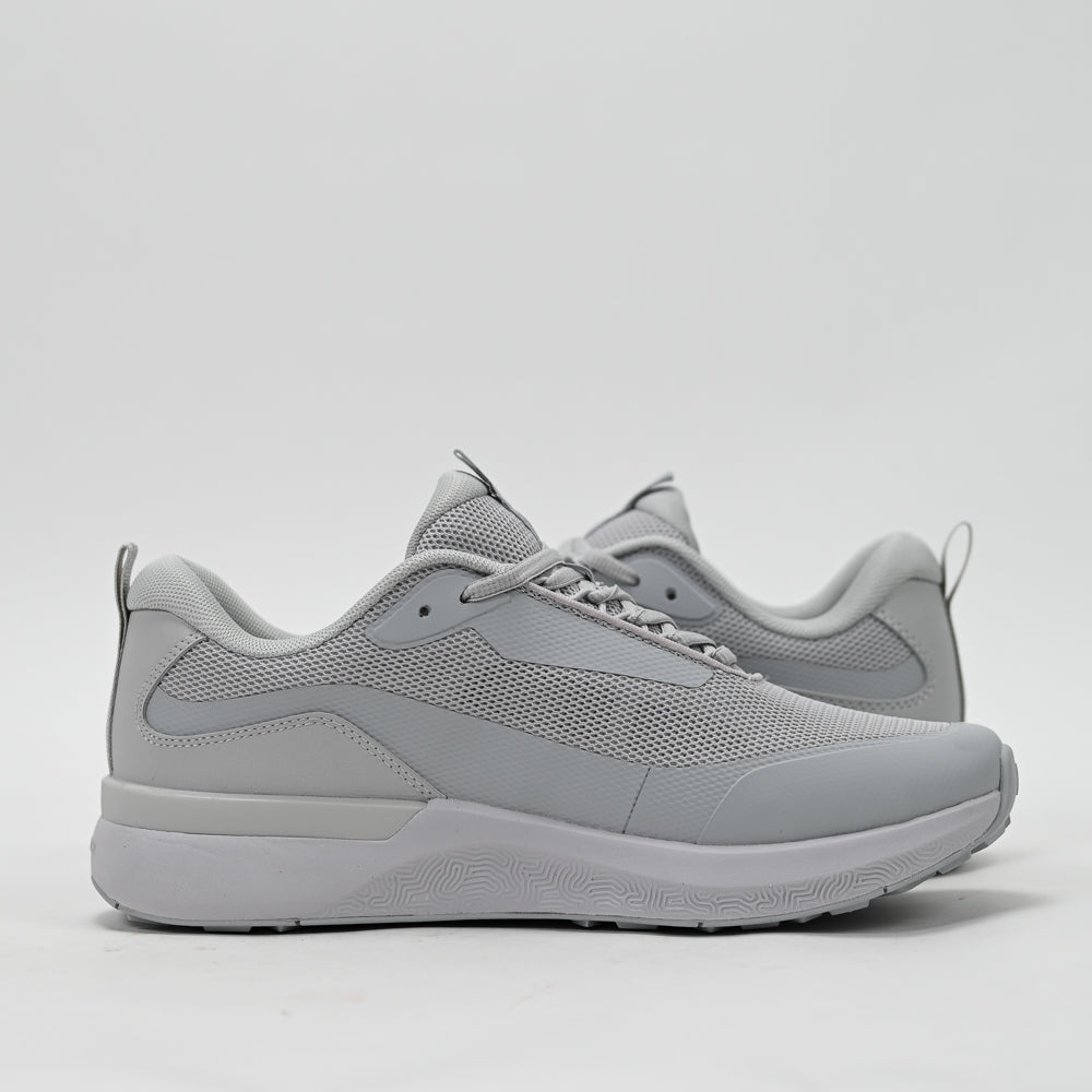 PEAK FOOTWEAR
