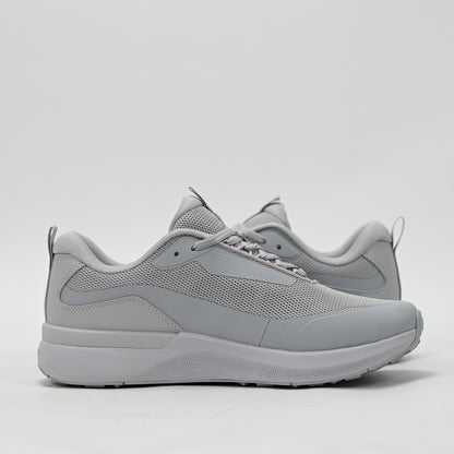 PEAK FOOTWEAR