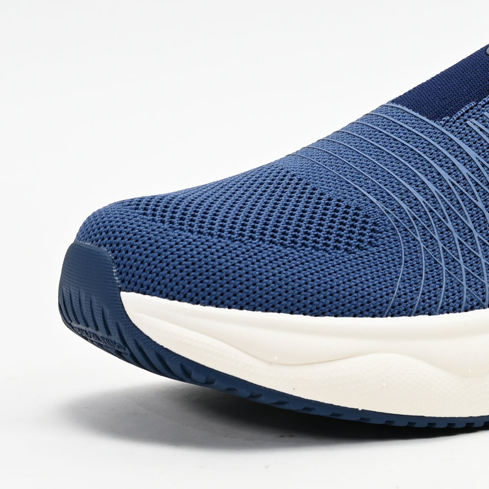PEAK FOOTWEAR