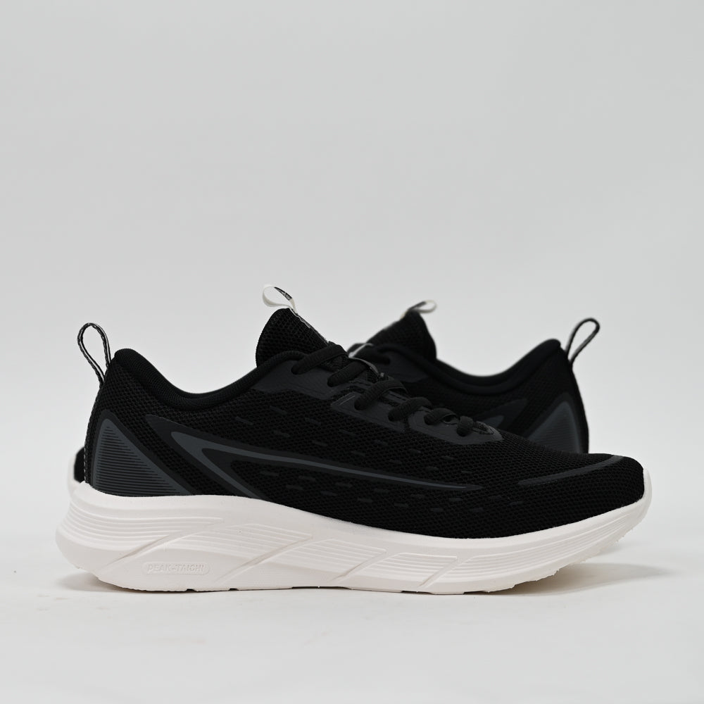 PEAK FOOTWEAR