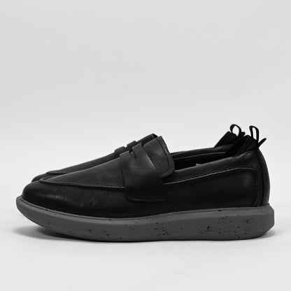 HUSH PUPPIES FOOTWEAR