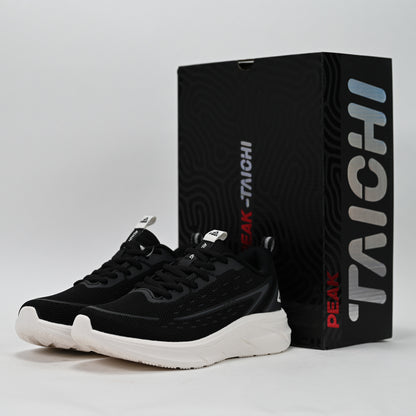 PEAK FOOTWEAR