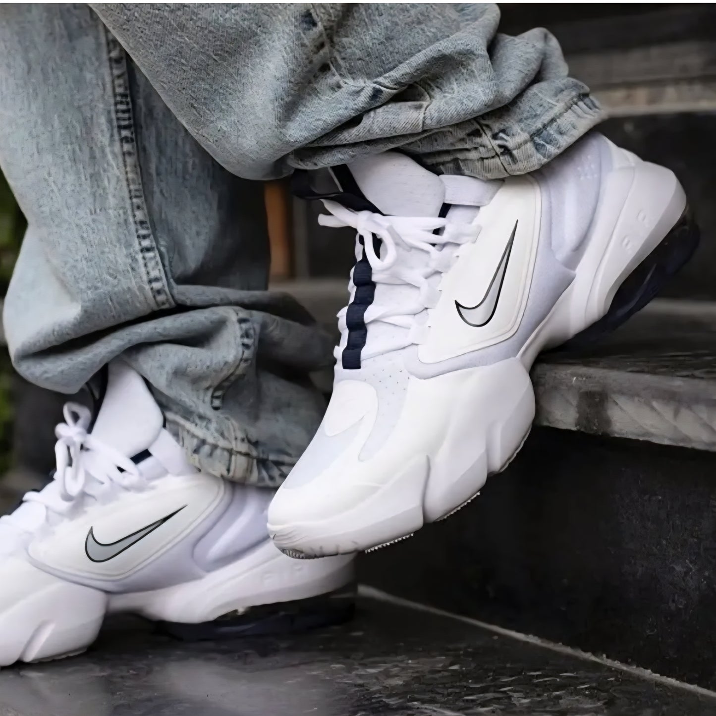 NIKE AIR MAX ALPHA SAVAGE