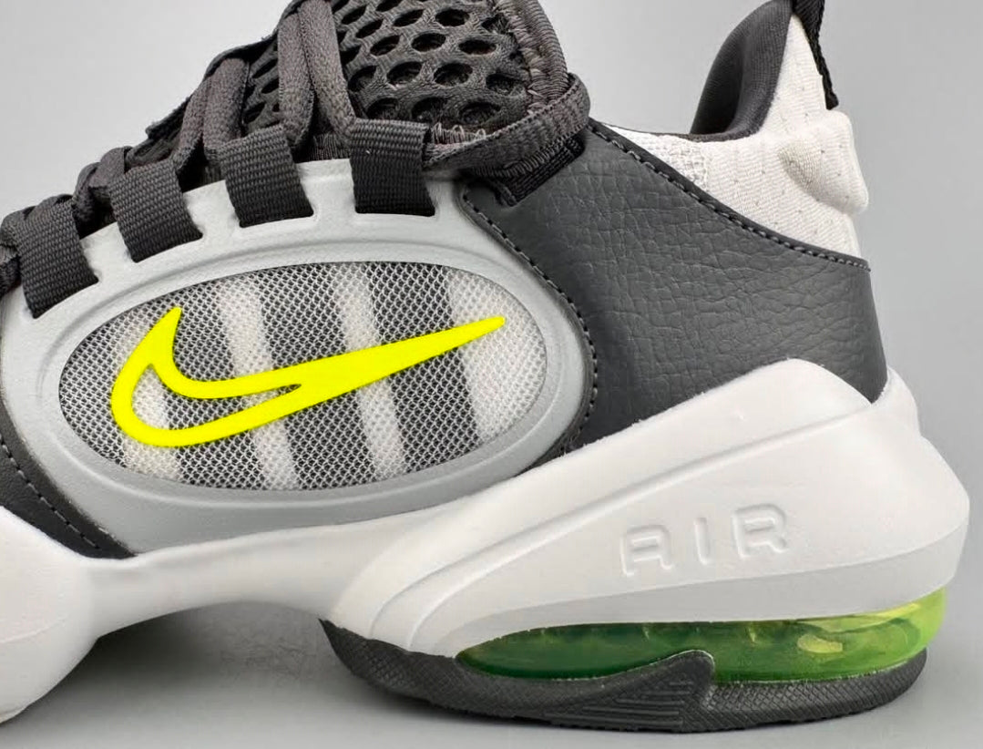Nike Air Max Alpha Savage 2