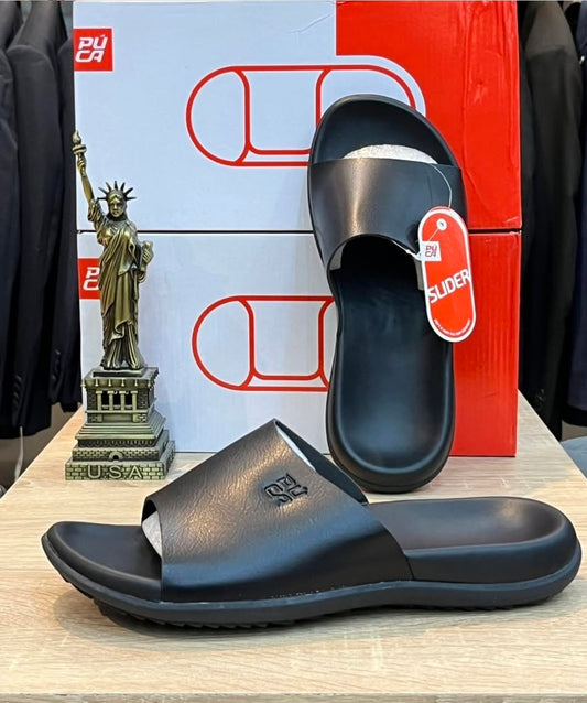 PUCA SLIPPERS CRATER BLACK.   10933