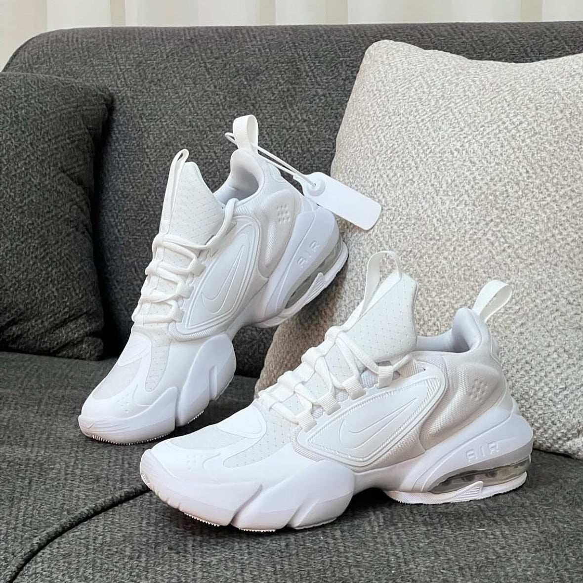 NIKE AIR MAX ALPHA SAVAGE All White