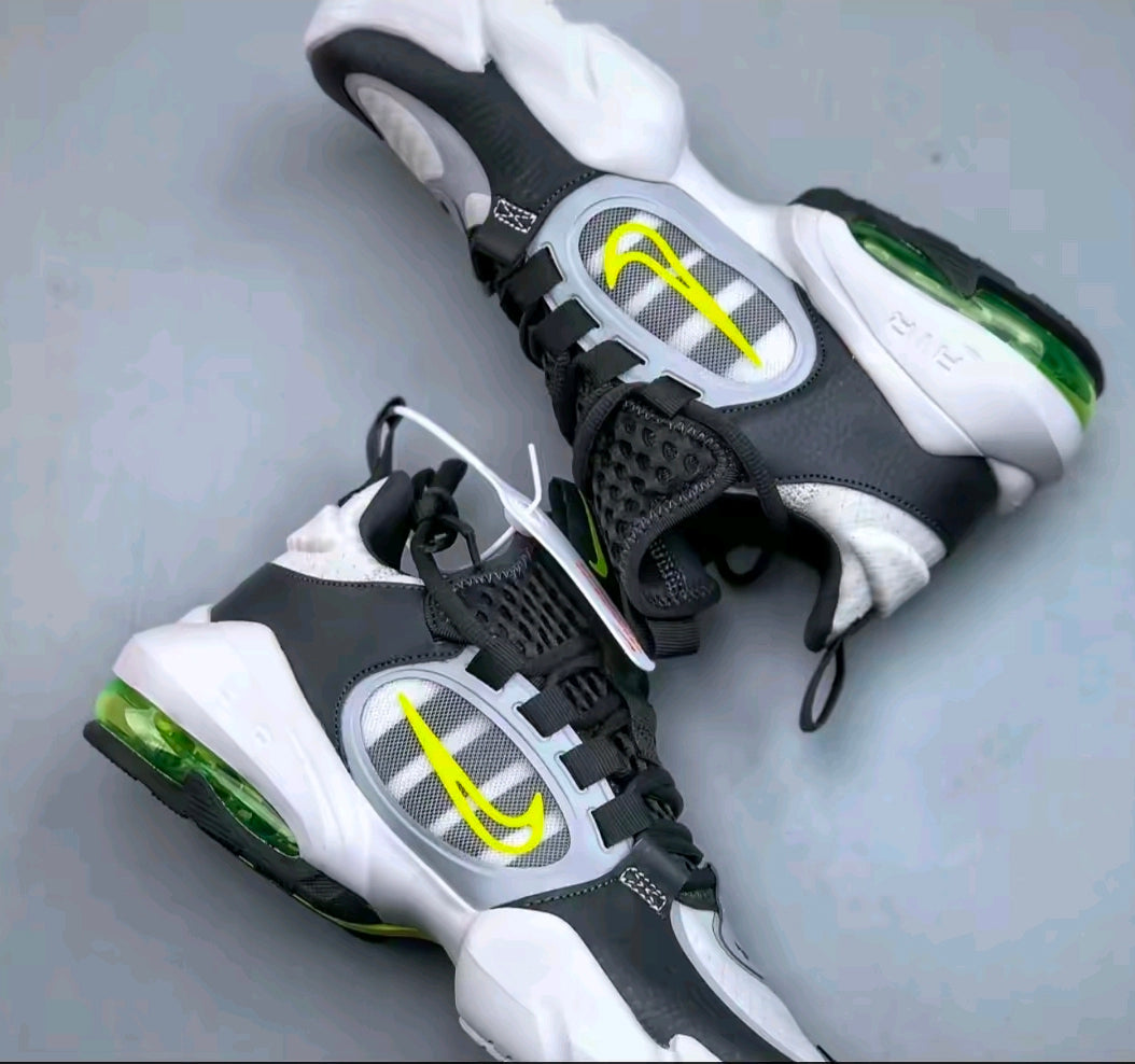 Nike Air Max Alpha Savage 2