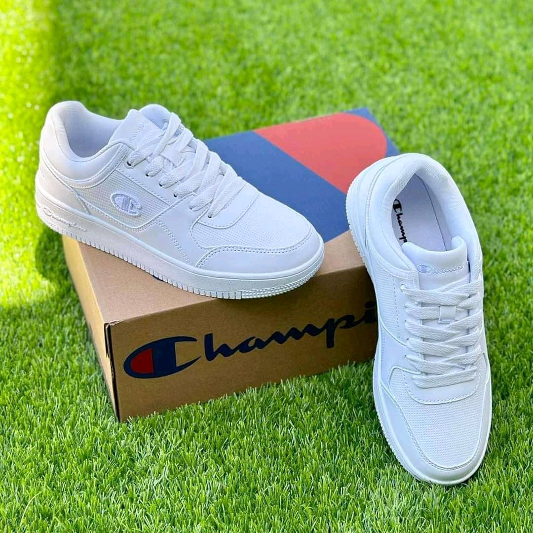 Champion Triple white
