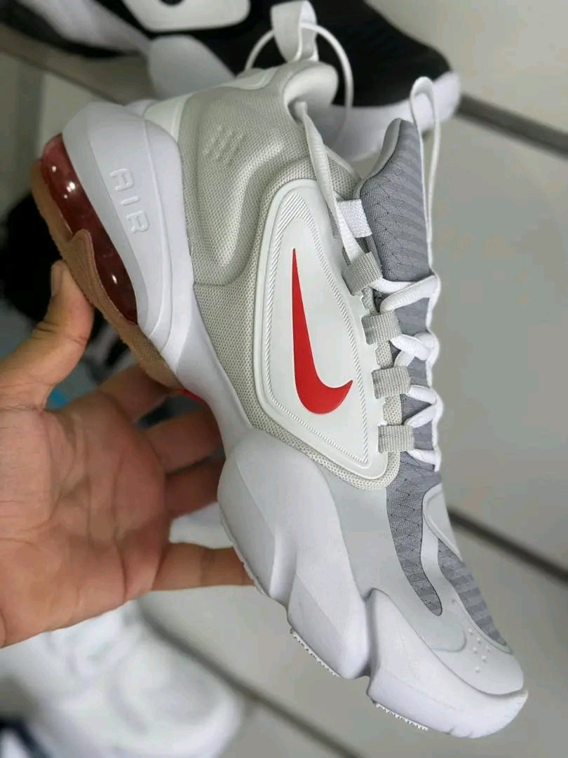 NIKE AIR MAX ALPHA SAVAGE  W/orng