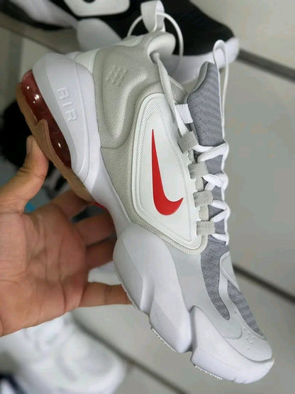 NIKE AIR MAX ALPHA SAVAGE  W/orng