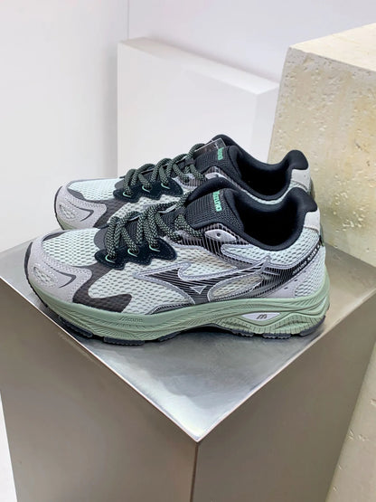 MIZUNO RACER S OARISM